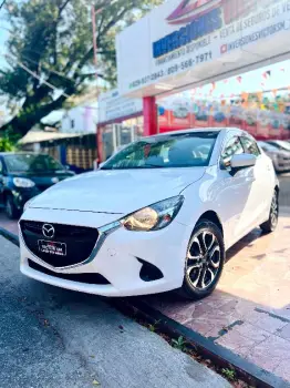 Mazda demio 2018 gasolina