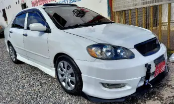 Toyota corolla 2006 gasolina le americano sano en perfecta condiciones