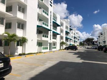 Apartamentos primer y segundo nivel en ave. españa de tres habitacione