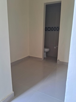 Vendo apartamento en el almirante.