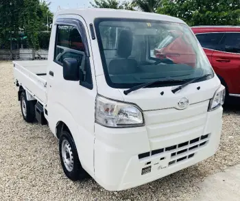 Daihatsu hijet 2017