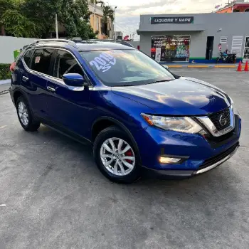 Nissan rogue 2019 sv