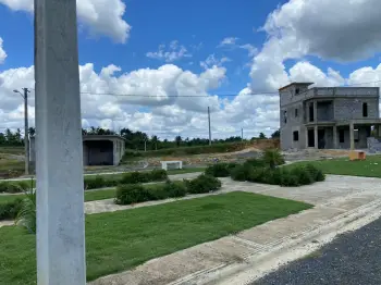 Solares con sus títulos desde 113400 de inicial santo domingo norte