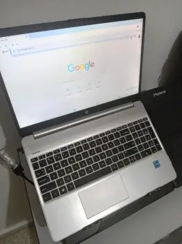 Laptop hp i3 11va gen touchscreen 16gbram