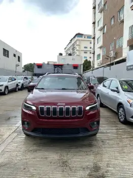 Jeep grand cherokee latitude 2019