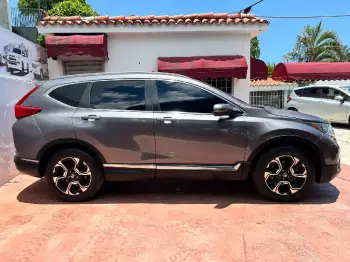 Honda crv 2018 touring 4x4