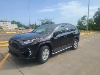 Toyota rav4 2021 xle 4x4 importado