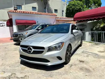 Mercedes benz cla250 2018