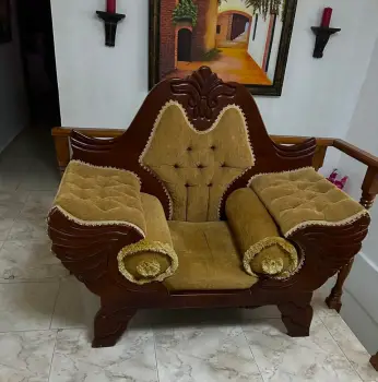 Mueble de madera en hato mayor