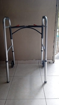 Vendo  andador para adultos mayores guardián en 2900 pesos