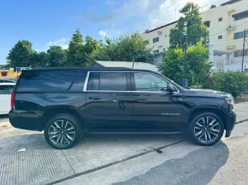 Chevrolet suburban lt 2019