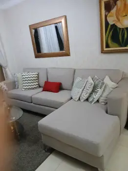 Veno juego de muebles de sala usado