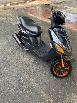 Tauro r13 125 2023 en santo domingo este