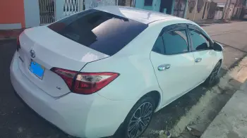 Toyota corolla 2017 le gasolina oportunidad