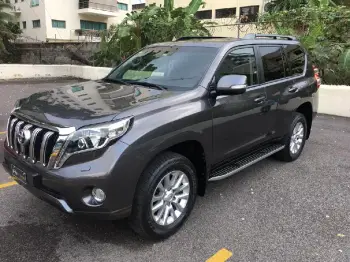 Toyota land cruiser prado vxl 2015.