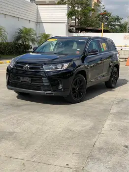 Toyota highlander 2019 se