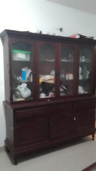 Vendo vitrina en caoba centenaria
