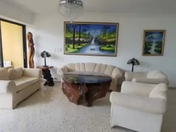 Alquilo apartamento amueblado en naco