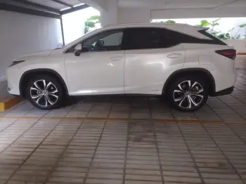 Lexus xr450h 4wd