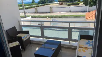 Apartamento 2da. linea de la playa juan dolio