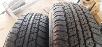 Juego de 5 gomas nuevas con aros toyota originales