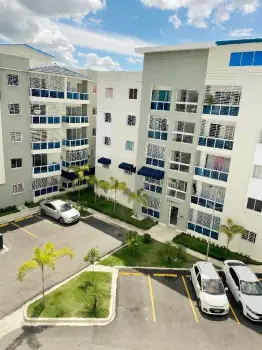 Vendo apartamento en 5to nivel con terraza privada av. charless de gau