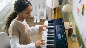 Piano yamaha psr-e383-61teclas