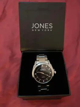 Jones new york reloj ! nuevo en caja !