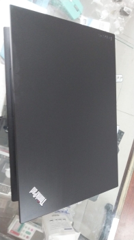Laptop lenovo p51