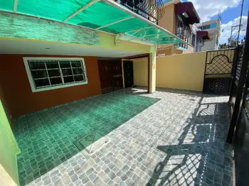 ️rd7000000️ vendo casa de dos niveles en lucerna  como nueva