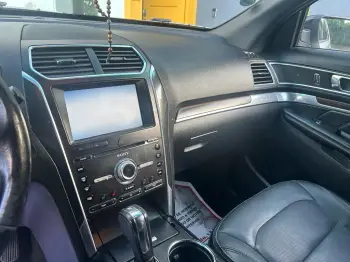 Vendo jeep ford explorer 2016 en excelentes condiciones
