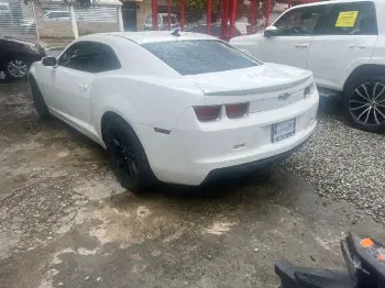 Chevrolet camaro