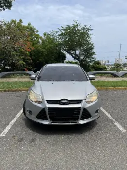 Ford focus 2012 se en santo domingo dn