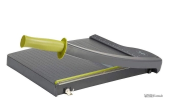 Guillotina swingline