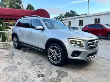 Mercedes benz glb250 2020