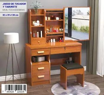 Peinadora con taburete en santo domingo oeste