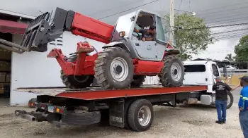 Camión grua freightliner m2
