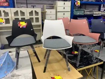 Silla nordica acolchadas
