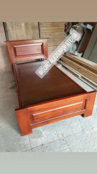 Cama para niños  o adolescentes en madera