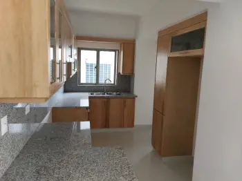 Apartamento nuevo en los prados con terraza dos habitaciones