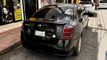 Nissan centra versión americana en santo domingo dn