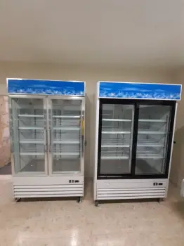 Freezer exhibidor de 3 puertas