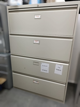 Archivo crema a la venta