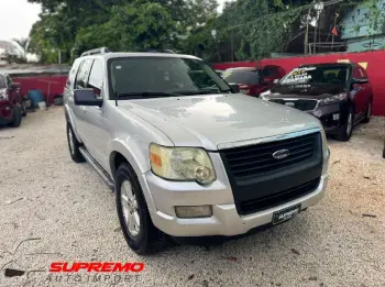 Ford explorer xlt 2010