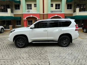 Toyota land cruiser prado 2014 en santo domingo este