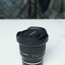 Tamron 20mm f/2.8 di iii osd m 12 para sony