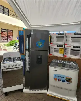 Combo nevera nedoca de 11 pies autofrost nueva  leer descripción