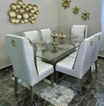 Juego de comedor de 6 sillas en pino americano con adornos incluido