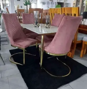 Juego de comedor de 4 sillas en acero  inoxidable