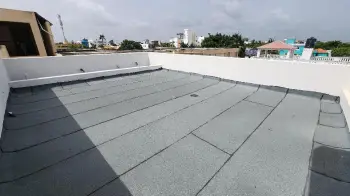 Casa en venta en brisa oriental nueva de 3 niveles a paso de la av eco